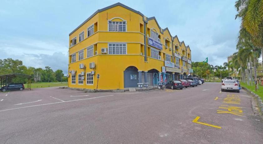 Oyo 90672 De Paradise Turtle Hotel Kerteh Luaran gambar